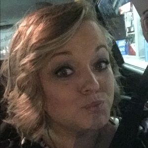 Meet your Posher, Joann